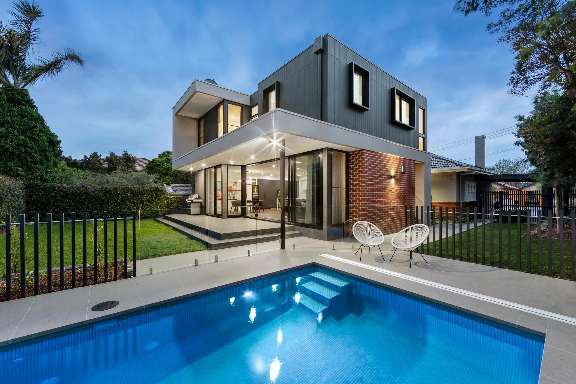 modern-house-exterior-1.jpg modern-house-exterior-1.jpg